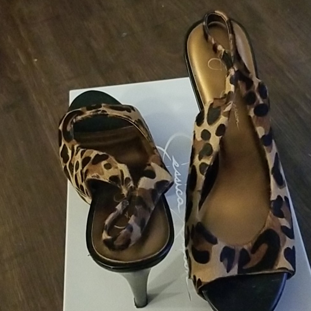 Shoes - Picture 2 of 2